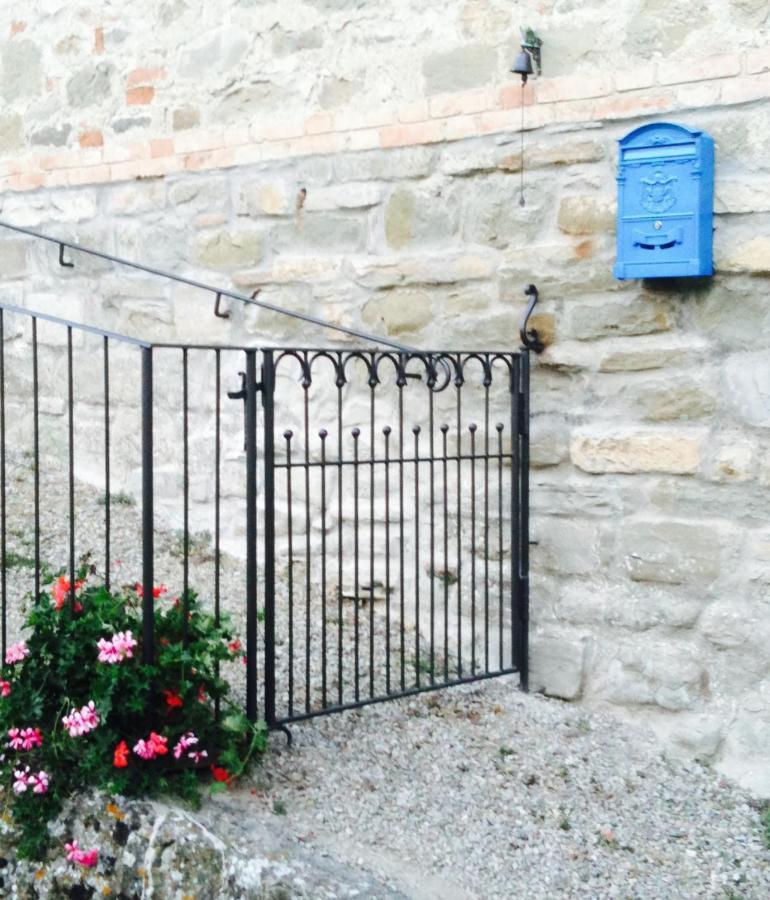 Apartamento Castello Di Urbech Pratovecchio Exterior foto